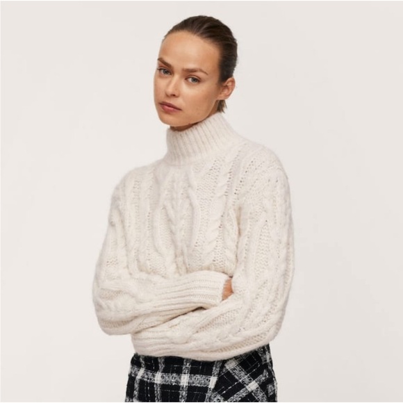 Mango Cropped Sweater - Picture 3 of 5